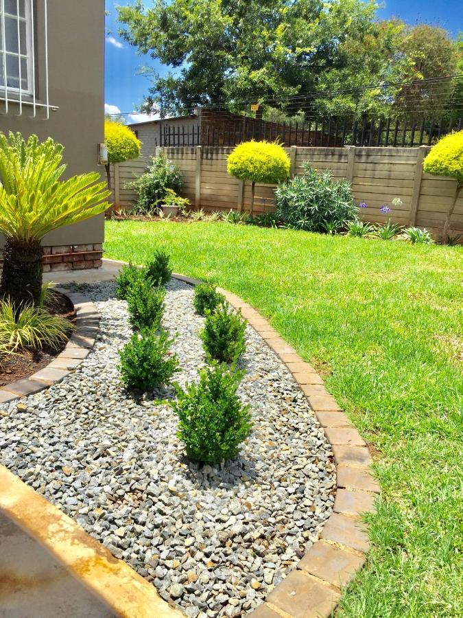 African Kingdom Guest House Boksburg Exterior foto